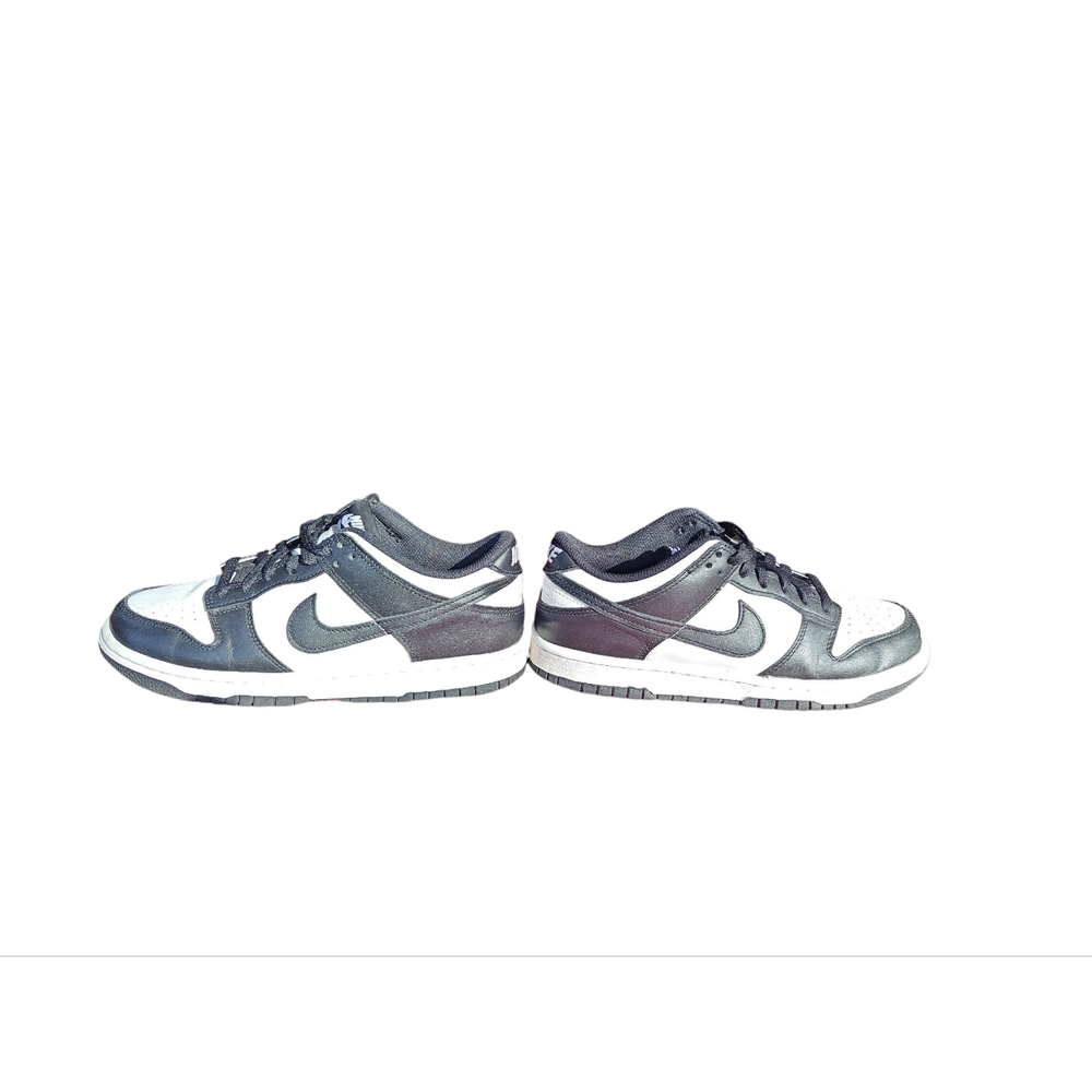 Nike Dunk Low Panda trainers in black and white #pandadunksSize 6.5